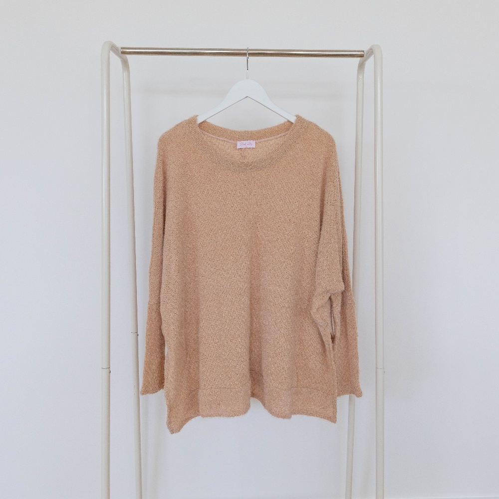Pink Lily Beige Pullover Sweater - Small
